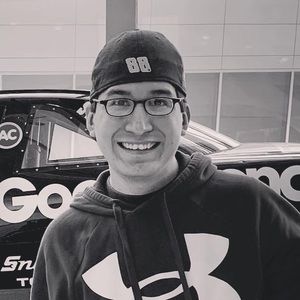 Meet your Posher, Noe